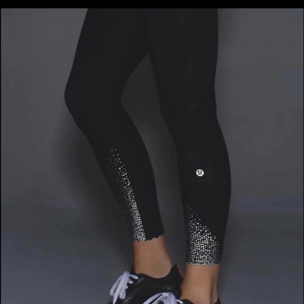 Lululemon Tight Stuff Reflective Tights
